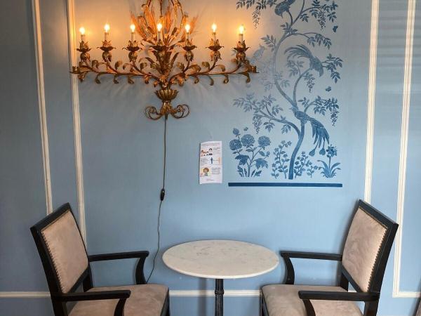 The Villa Toscana : photo 9 de la chambre chambre lits jumeaux avec salle de bains privative