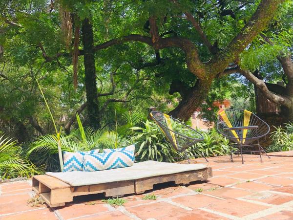Bungalito en Cuernavaca : photo 4 de la chambre chambre double - vue sur piscine
