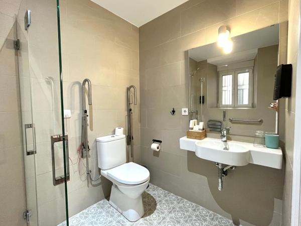 7 Kale Bed and Breakfast : photo 1 de la chambre chambre triple