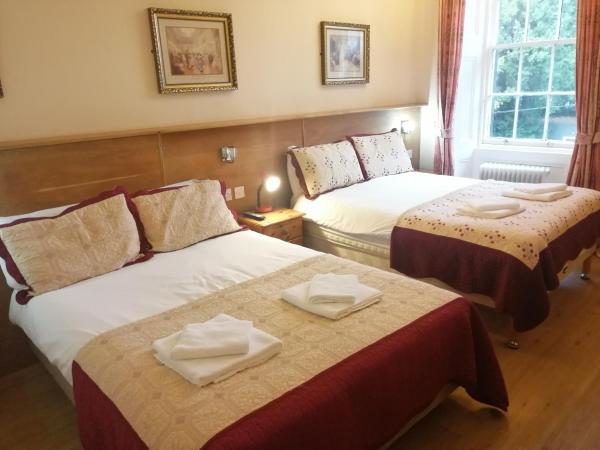 Cumberland Hotel : photo 4 de la chambre chambre quadruple