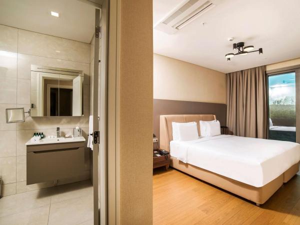 Radisson Residences Vadistanbul : photo 4 de la chambre hébergement supérieur 3 chambres - séjour en famille