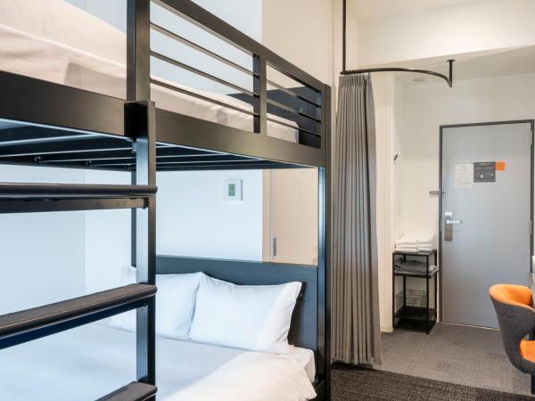 sequence SUIDOBASHI - Tokyo : photo 3 de la chambre chambre privée avec lits superposés (3 adultes)