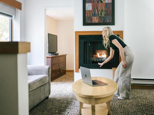 Mountain Side Hotel Whistler by Executive : photo 2 de la chambre suite 1 chambre