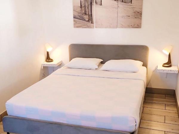 BLife Faro Beach Hostel : photo 9 de la chambre chambre double