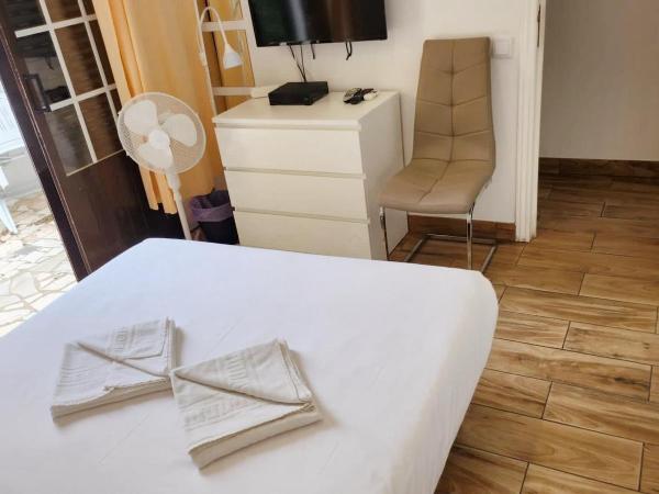 BLife Faro Beach Hostel : photo 9 de la chambre chambre double