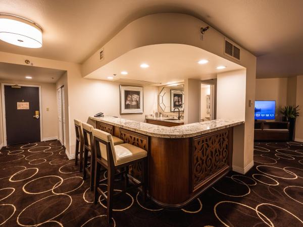 Sunset Station Hotel & Casino : photo 7 de la chambre suite 1 lit king-size 