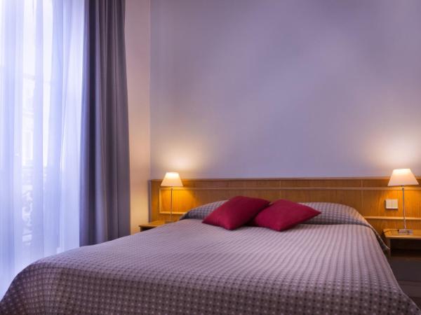 Hôtel Le Compostelle : photo 1 de la chambre chambre double avec douche