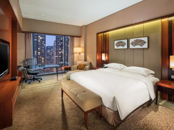 Hilton Nanjing Riverside : photo 1 de la chambre suite lit king-size premier