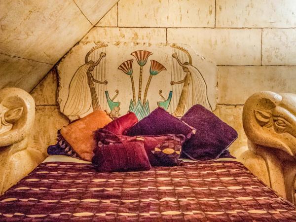 The Anniversary Inn - South Temple : photo 8 de la chambre chambre lit queen-size - vue sur mer