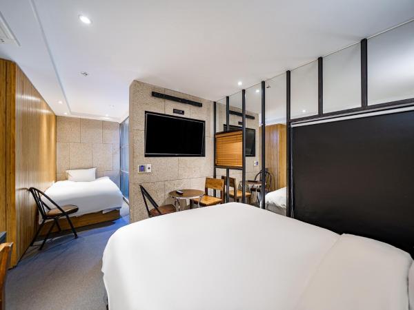 H-AVENUE Hotel Yeoksam : photo 1 de la chambre chambre lits jumeaux deluxe