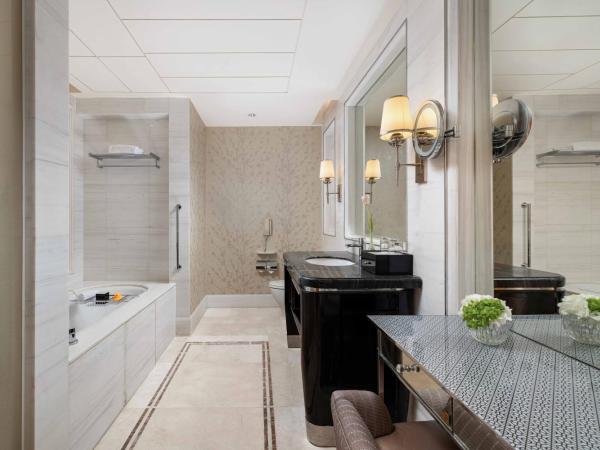 Shangri-La Nanjing : photo 4 de la chambre deluxe lake view king room