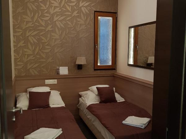 Central Hotel 21 and Apartments : photo 3 de la chambre appartement (5 adultes)