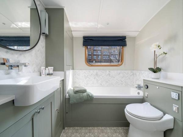 Luxurious houseboat near Canary Wharf in London : photo 7 de la chambre mobile home