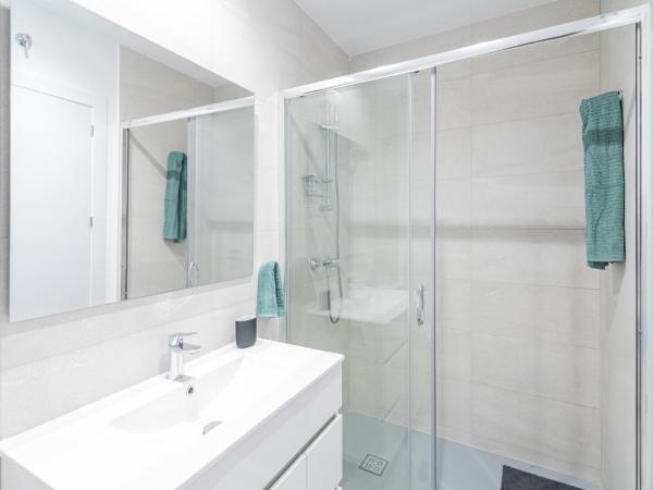 Nueva habitacion a metros de playa con cocina y WC compartido, terraza y zonas comunes 3Ac : photo 7 de la chambre chambre simple