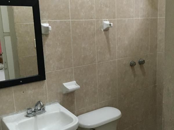 Hotel Xalapa : photo 5 de la chambre chambre lit king-size deluxe