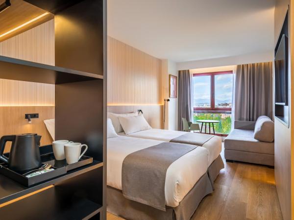Occidental Pamplona : photo 9 de la chambre chambre double