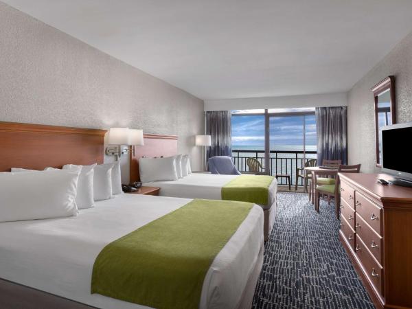 Dayton House Resort - BW Signature Collection : photo 1 de la chambre queen room with two queen beds and balcony - ocean front/north building