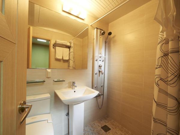 Noble Hotel : photo 5 de la chambre chambre double Économique