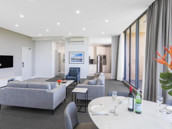 Meriton Suites Waterloo : photo 2 de la chambre suite 3 chambres - côté parc