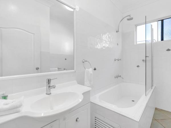 Sarayi Boutique Hotel : photo 4 de la chambre one-bedroom apartment with mountain view - no pets