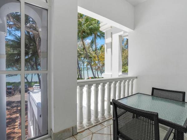 Sarayi Boutique Hotel : photo 10 de la chambre one-bedroom apartment with ocean view - no pets