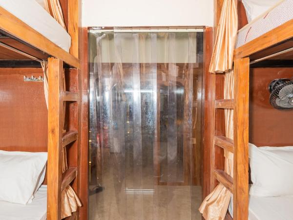 Hotel BKC Fortune : photo 6 de la chambre lit dans dortoir pour hommes