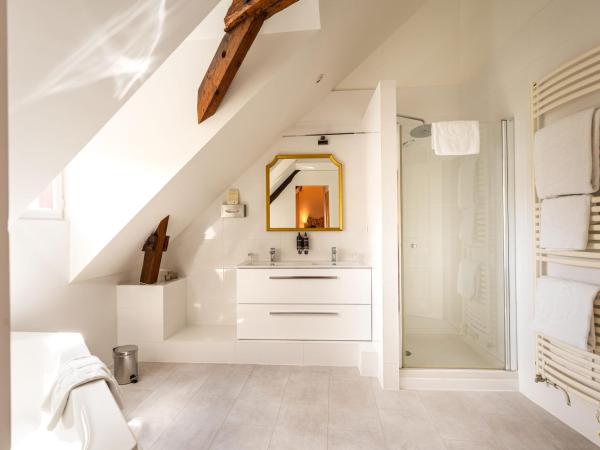 Le Manoir Saint Thomas : photo 10 de la chambre chambre supérieure