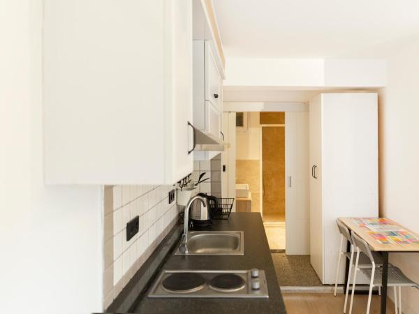 Ada Apart Otel : photo 6 de la chambre studio familial