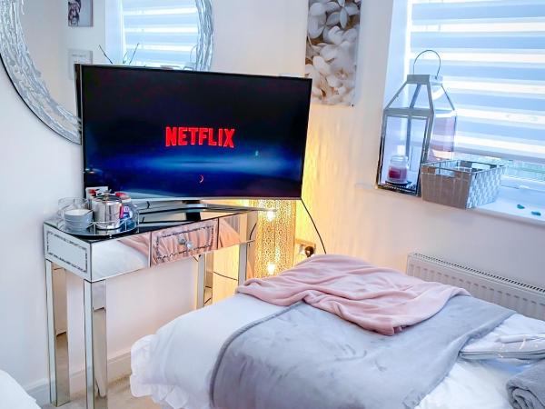 Royal Rooms at Coop Live Etihad, Sports City : photo 4 de la chambre chambre double ou lits jumeaux deluxe – vue sur jardin