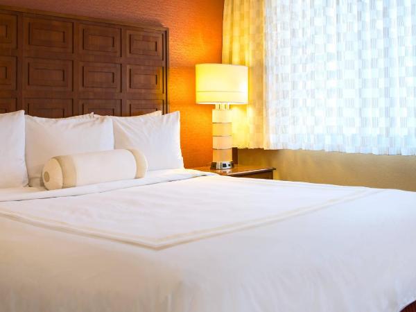 Baltimore Marriott Inner Harbor at Camden Yards : photo 1 de la chambre chambre lit king-size standard