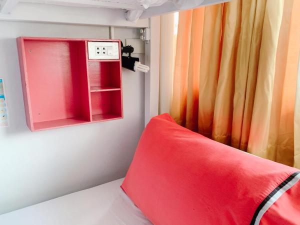 Sleep Sheep Phuket Hostel SHA : photo 2 de la chambre lit dans dortoir mixte de 8 lits