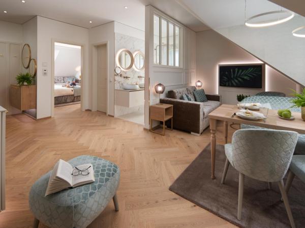 SCHLOSSRESIDENZ - Boutique Apartments & Hotel Suiten : photo 5 de la chambre grande chambre double 
