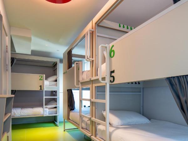 Clink i Lár : photo 3 de la chambre lit dans dortoir pour femmes de 4-6 lits