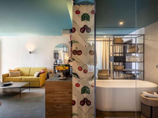 PLACES Dalmacija by Valamar : photo 5 de la chambre cherry on top [placessuite] for 3 seaview