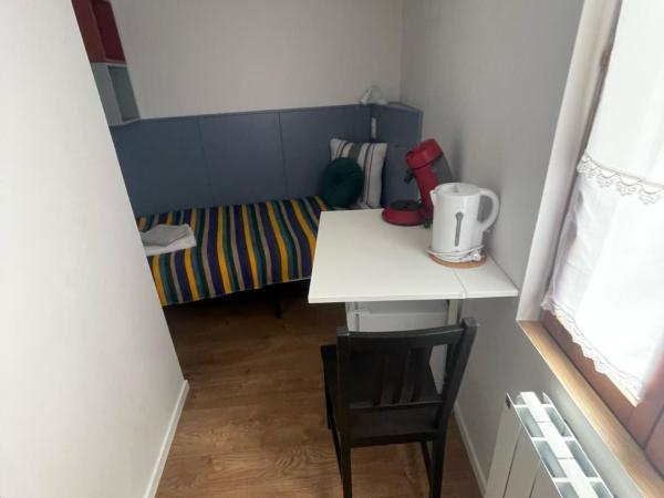 THEIA - Limoges Centre : photo 10 de la chambre chambre simple avec salle de bains 