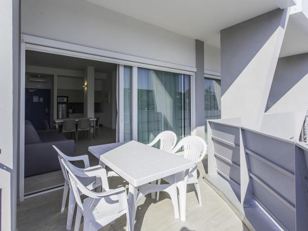 Residenza Turistica Alberghiera Blue Marine : photo 7 de la chambre appartement 1 chambre