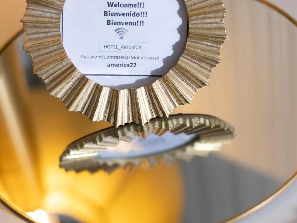 Hotel America : photo 4 de la chambre chambre double supérieure