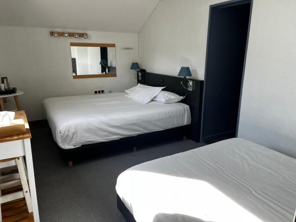 Sure Hotel by Best Western Annecy : photo 4 de la chambre chambre familiale avec 1 lit queen-size et 1 lit double - non-fumeurs