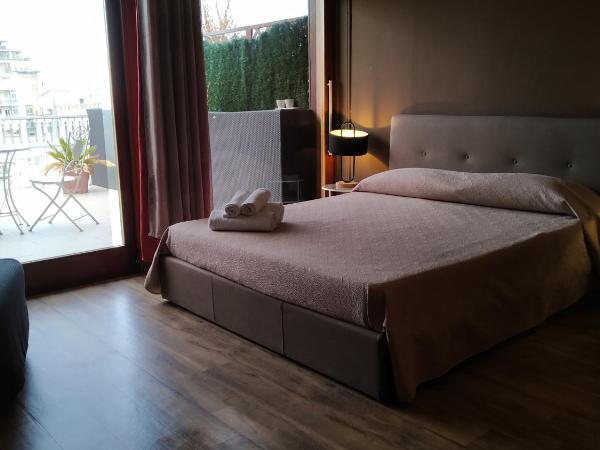 CconfortHotels R&B Dolci Emozioni - SELF CHECK IN : photo 2 de la chambre suite junior