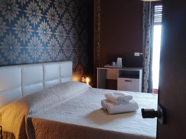 CconfortHotels R&B Dolci Emozioni - SELF CHECK IN : photo 9 de la chambre chambre double deluxe avec balcon