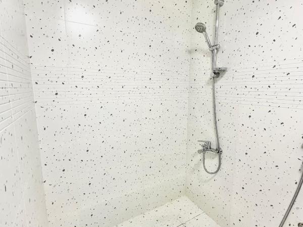 DARÏ : photo 7 de la chambre chambre double - vue sur piscine