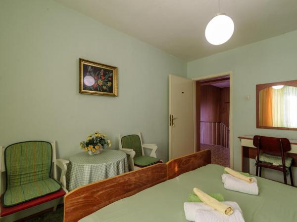 Rooms Mirjana : photo 3 de la chambre chambre double - 1er Étage