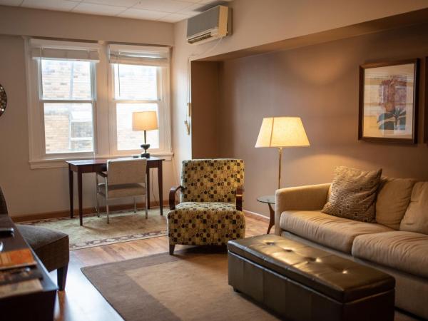 Fountainview Inn : photo 9 de la chambre suite deluxe avec lit king-size