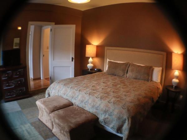 Fountainview Inn : photo 4 de la chambre suite deluxe avec lit king-size