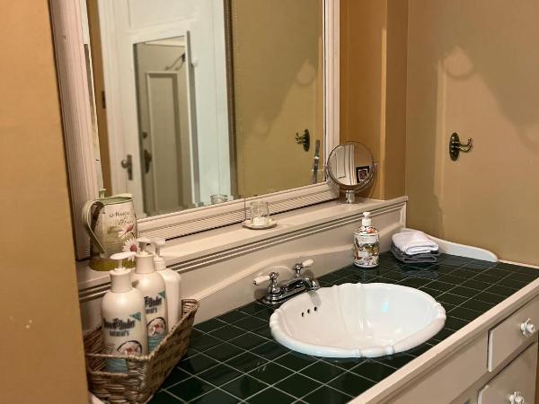 Stirling House : photo 7 de la chambre chambre lit queen-size