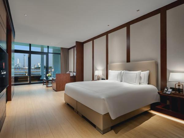 Tonino Lamborghini Hotel Suzhou : photo 1 de la chambre chambre double exécutive avec vue sur lac
