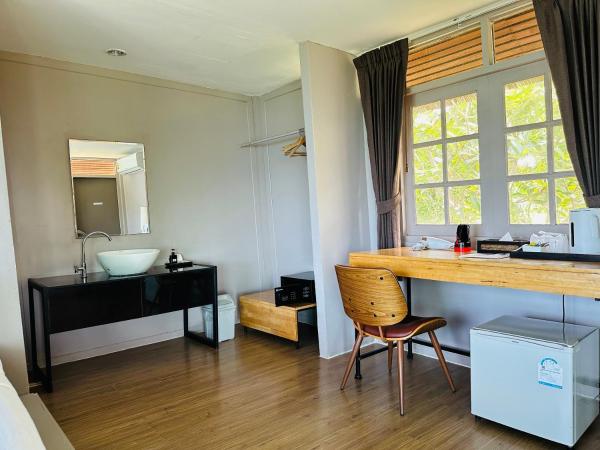 HIP Seaview Resort @ Phi Phi : photo 7 de la chambre grand bungalow - vue sur mer