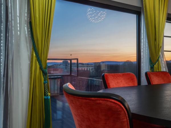 Thon Hotel Slottsparken : photo 1 de la chambre suite