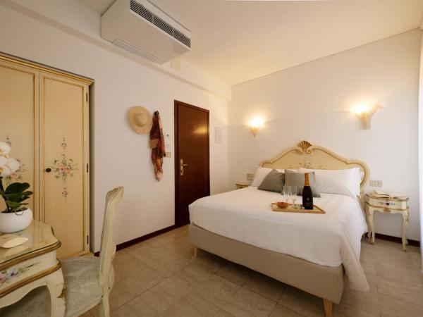 Hotel Guerrini : photo 3 de la chambre chambre double