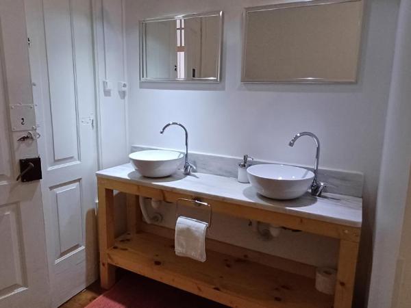 A Casa do Tenente : photo 10 de la chambre chambre quadruple avec salle de bains privative séparée